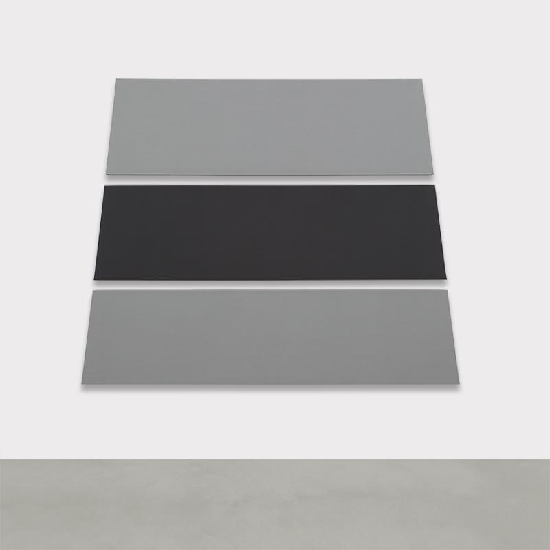 Trapezium in 3 Parts with 2 Greys